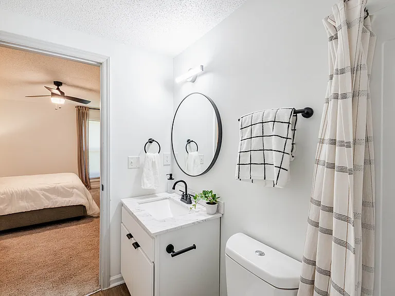 Enclave at North Point — Photo 130