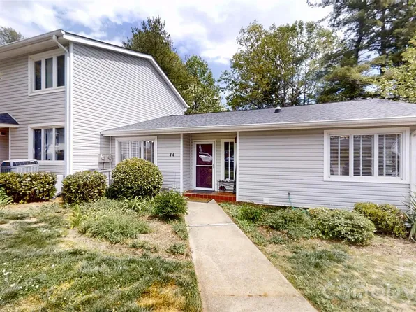 44 Hollybrook Dr, Asheville, NC 28803