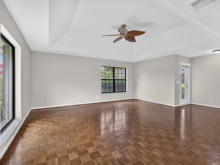 11354 Briarwood Pl — Photo 10