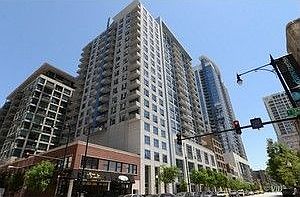 1st image of 1305 S Michigan Ave APT 1204