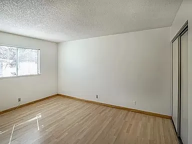 2808 E Avenue R12 — Photo 15