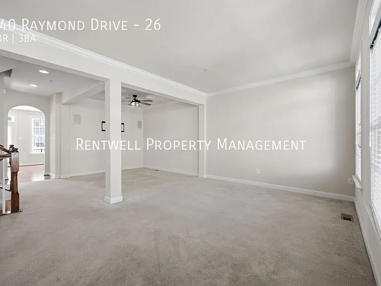 540 Raymond Dr #26 — Photo 6