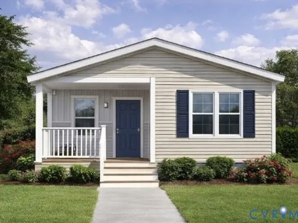 15 Graham Rd, Petersburg, VA 23803