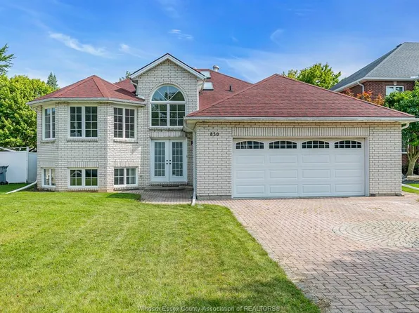 850 Lake Shore Dr, Windsor, ON N9G 2R1
