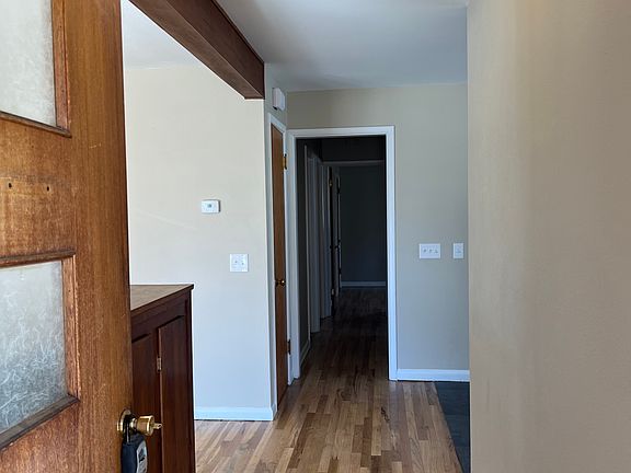 3rd image of 1264 6th Ave