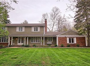 28299 S Woodland Rd, Pepper Pike, OH 44124
