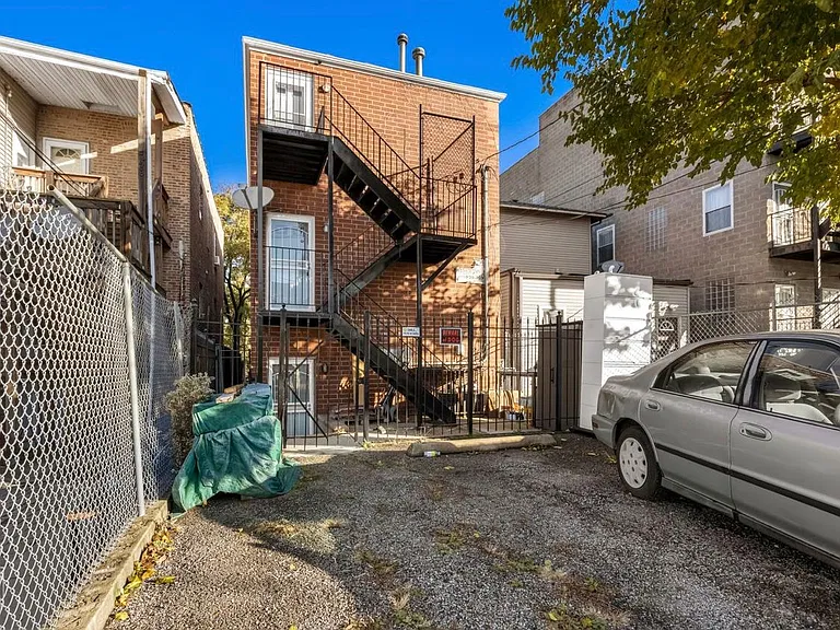 2529 W Flournoy St #1 — Photo 10