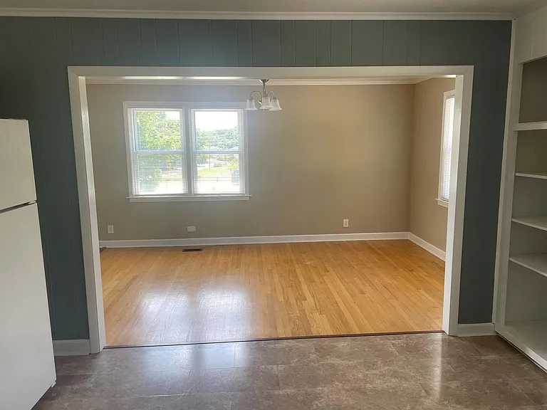 208 Summey St — Photo 6