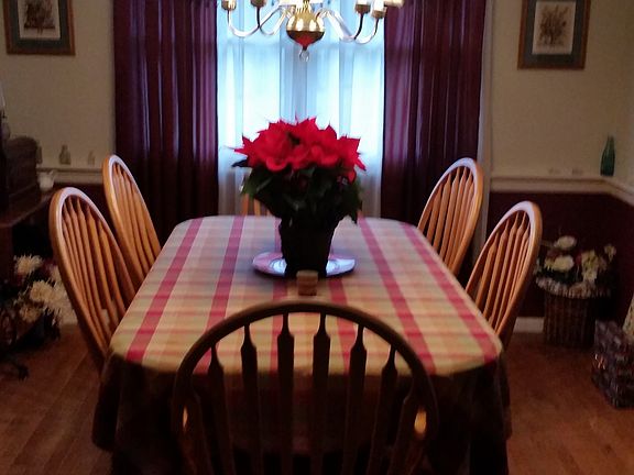 Formal dining room