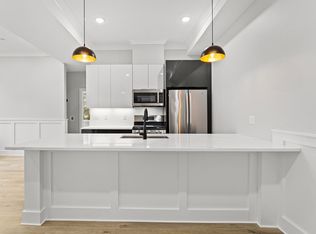 115 Thurston St #D, Somerville, MA 02145