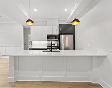 115 Thurston St #D, Somerville, MA, 02145