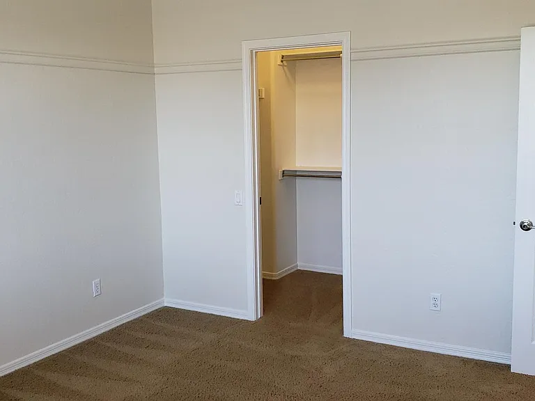 4863 S Dante — Photo 21