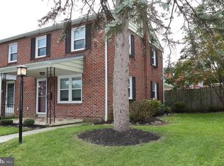 404 Charles Rd, Lancaster, PA 17603