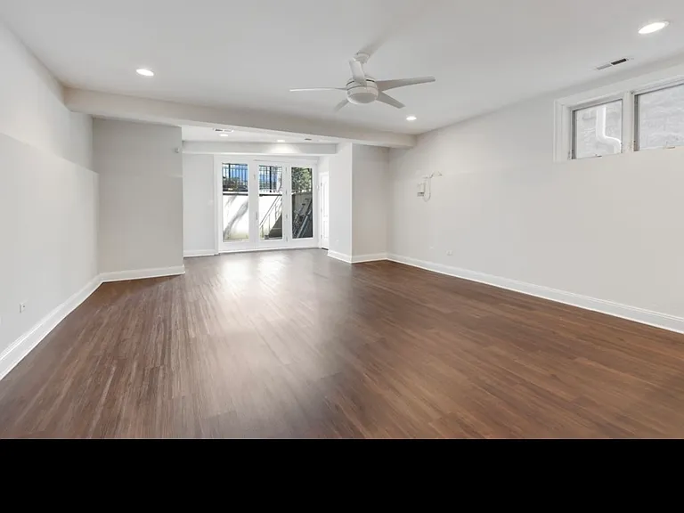31 E 26th St #1 — Photo 3