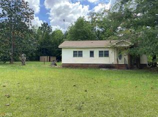 3303 Youngs Mill Rd, Lagrange, GA 30241