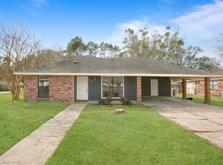 9948 Mint Dr, Baton Rouge, LA 70809