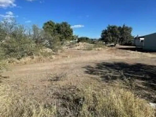 15697 S Red Rock Ln, Mayer, AZ 86333