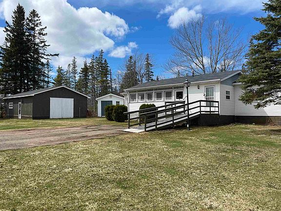 2nd image of 383 Ellerslie Rd