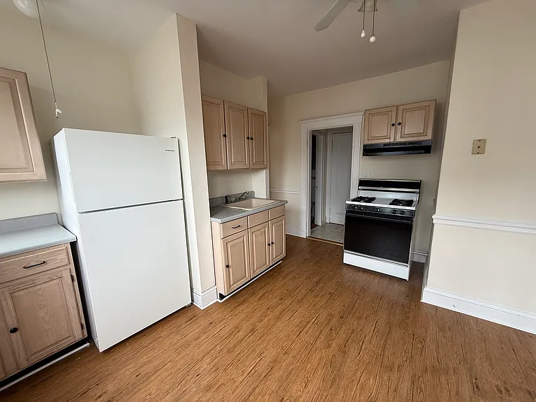 370 Savin Hill Ave #2L — Photo 5