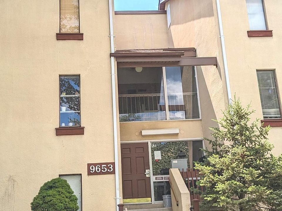 1st image of 9653 Whiteacre Rd Unit A4