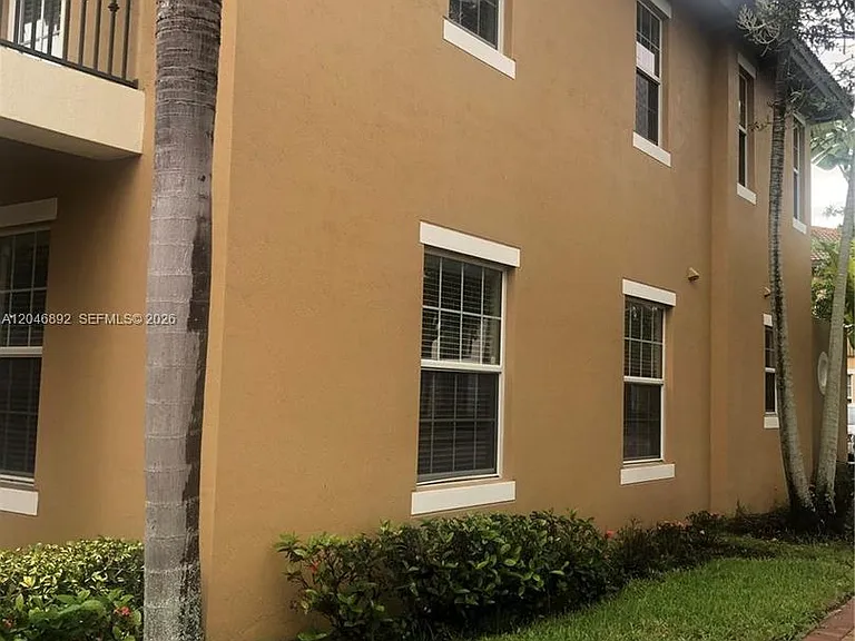 1129 SW 147th Ter #1129 — Photo 19