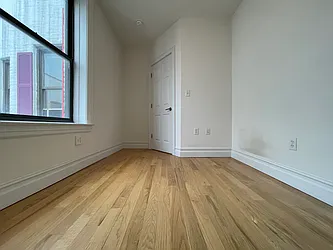 Rented by Hillel Realty Group