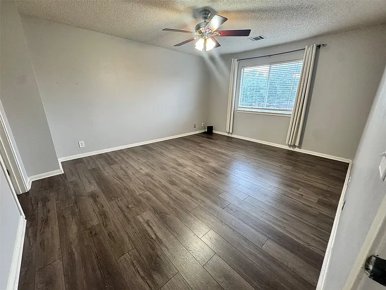 1616 War Horse Ln — Photo 12