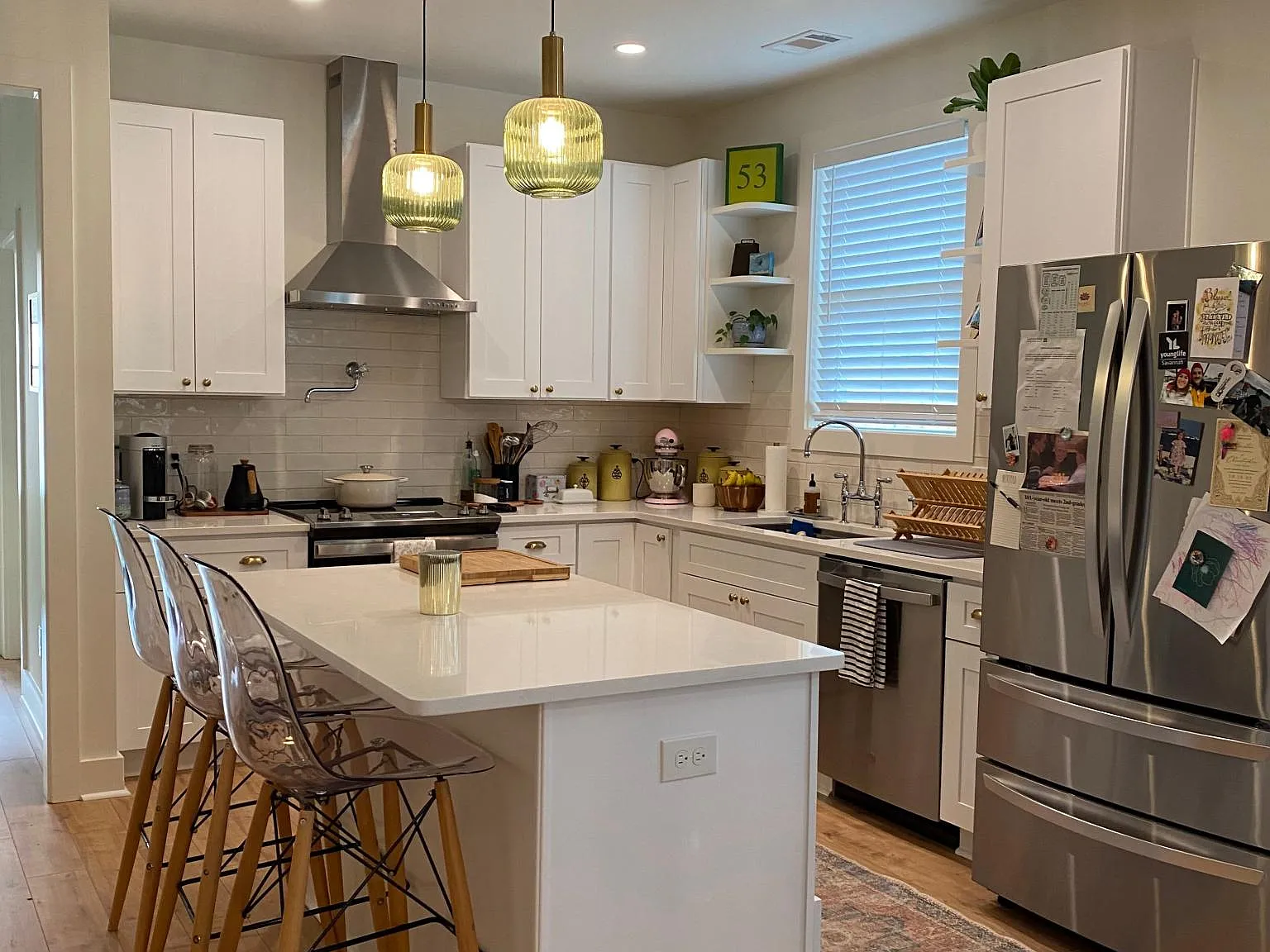 4 bed, 1806 sqft, $2,850 — Photo 4