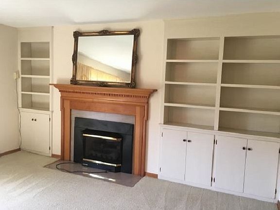 5th image of 3635 Newport Hwy