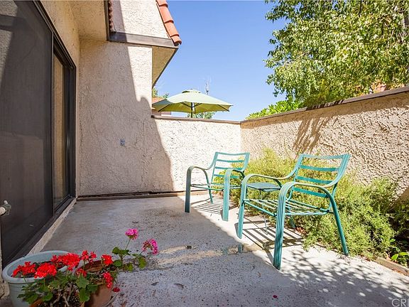 2nd image of 27621 Nugget Dr APT 3