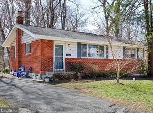 9919 Duncan St, Fairfax, VA 22031