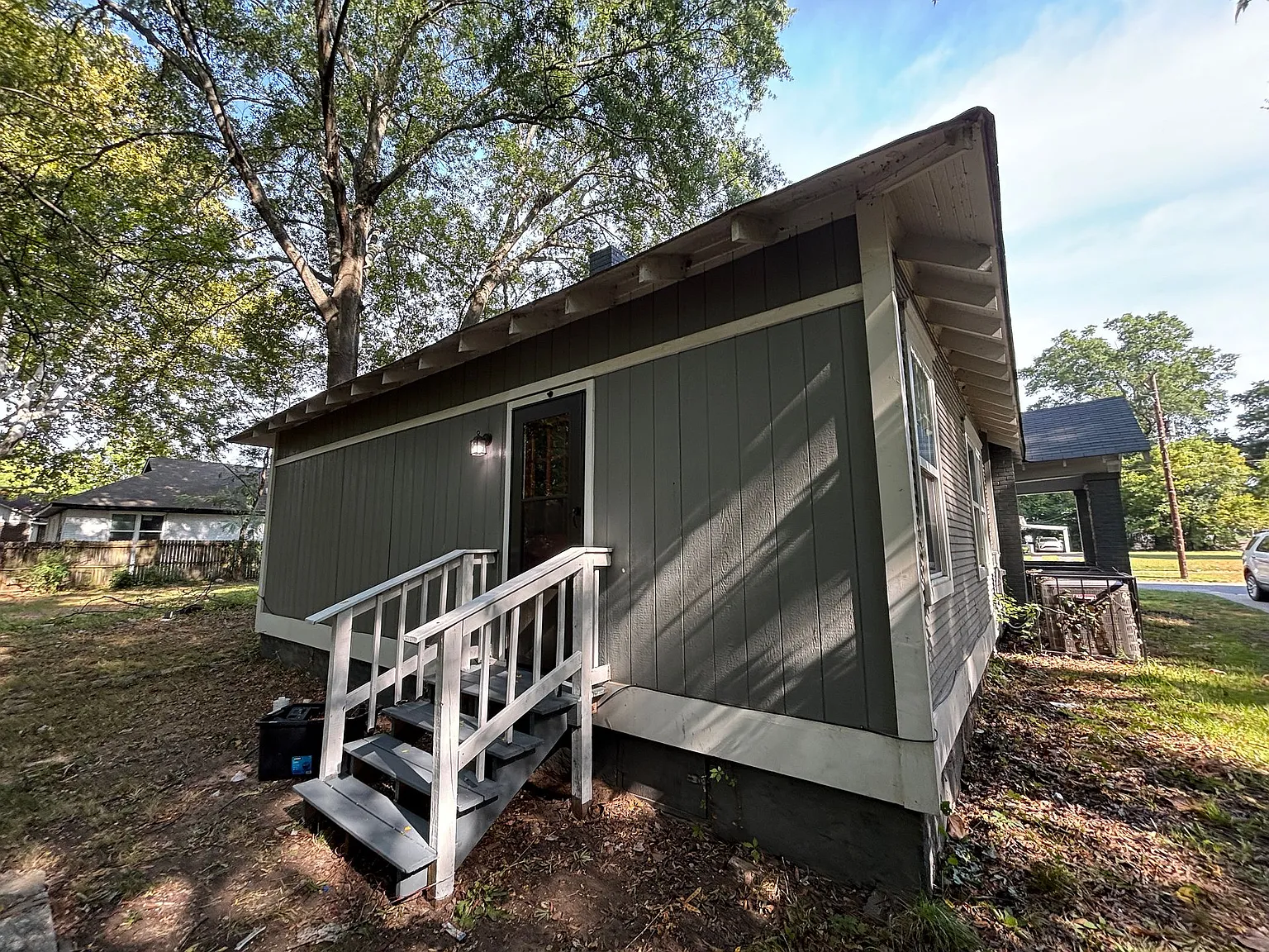2508 E Washington Ave — Photo 4