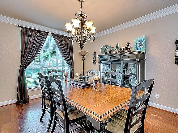 5th image of 8210 Buffalo Clover Cir