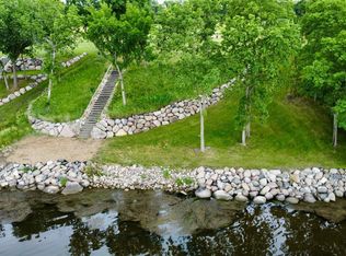 83871 Nilson Dr, Clinton, MN 56225