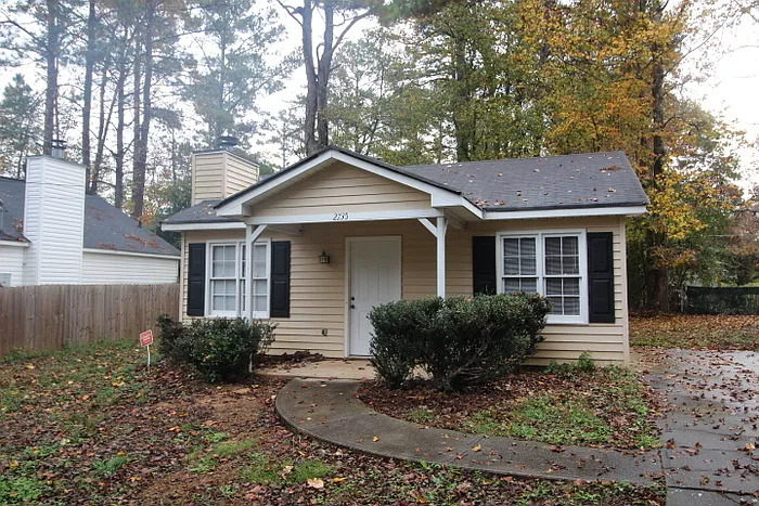 1 bed, 1.0 bath, 624 sqft, $1,395 — Photo 1