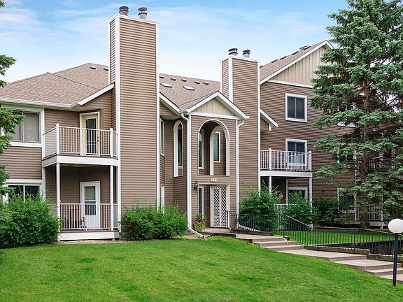 3rd image of 750 County Road F W #915