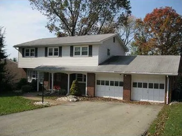 3326 Shady Dr, Murrysville, PA 15668