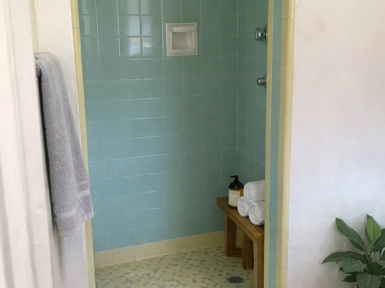 3805 Broadway #14 — Photo 3