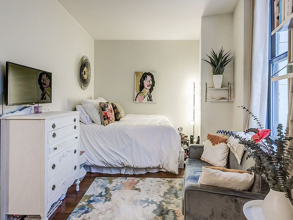 1st image of 1 Wall Street Ct APT 1306