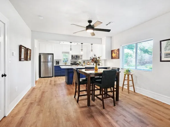 11 Bowie St, Santo, TX 76472