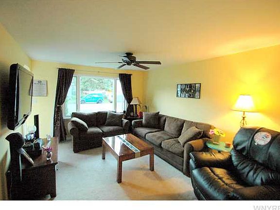 2nd image of 23 Kelsey Dr
