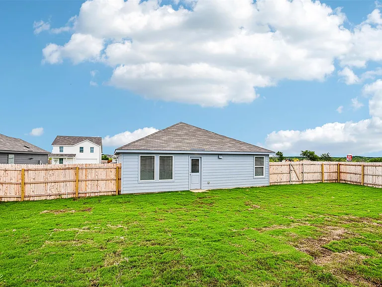 3188 Dispatch Dr — Photo 35