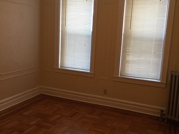 3rd image of 2805 33rd St #3E
