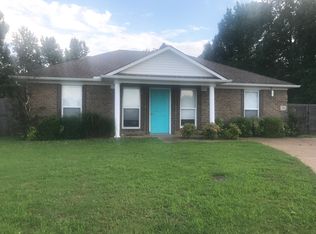 140 London Cv, Medina, TN 38355