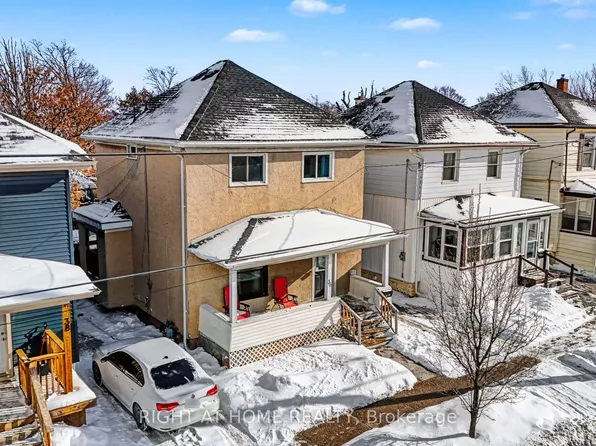 36 Berryman Ave, Saint Catharines, ON L2R 3W9