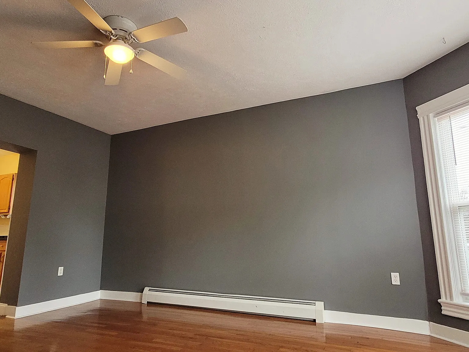 1 bed, 566 sqft, $1,095 — Photo 3