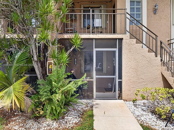 2nd image of 205 Lakeview Dr APT 103
