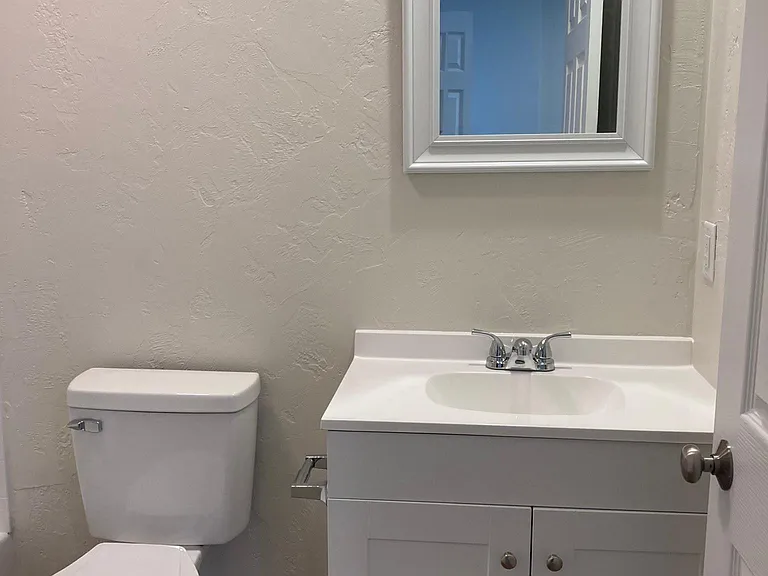 815 Pitt St #1 — Photo 5