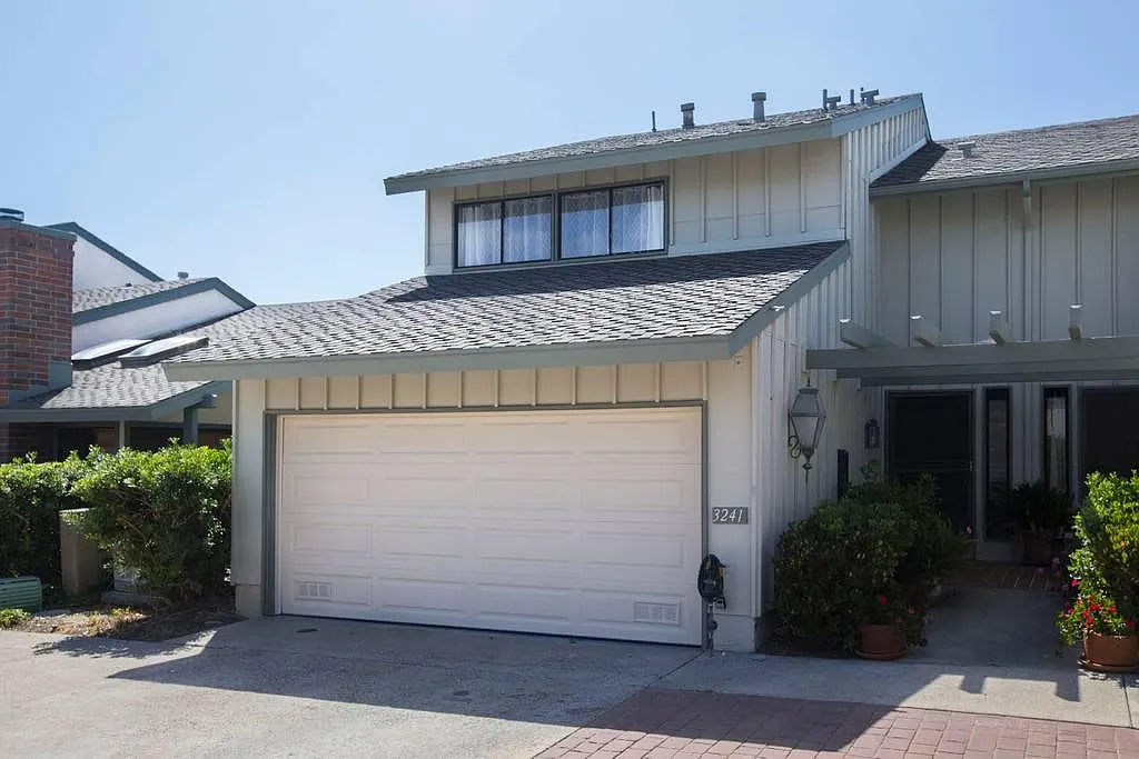 3 bed, 2.5 bath, 1416 sqft, $7,500 — Photo 2