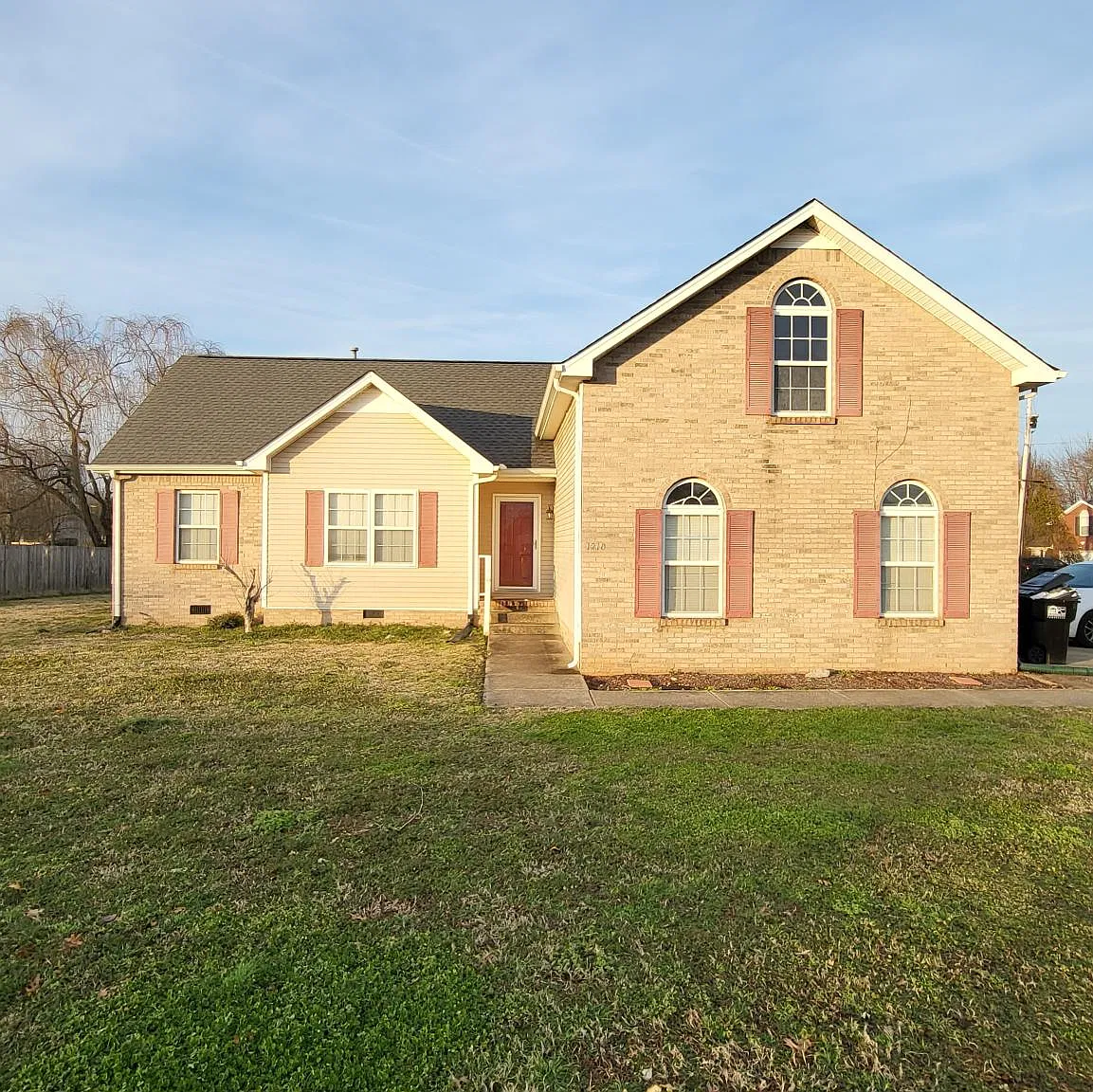 3 bed, 2.0 bath, 1947 sqft, $1,850 — Photo 3